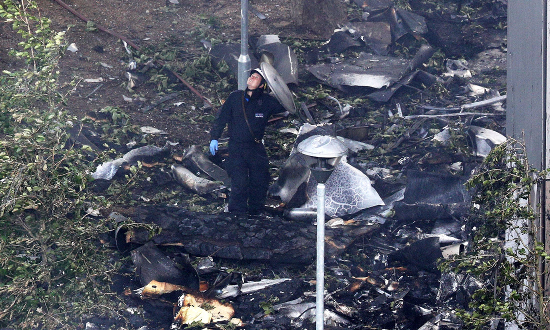 Incendio di Londra, l’indagine aperta da Theresa May e le possibili cause