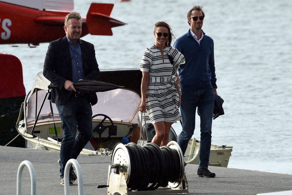 Pippa Middleton, viaggio di nozze infinito (con polemiche) Pippa Middleton, viaggio di nozze infinito (con polemiche)