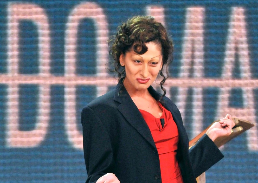 Belén Rodriguez contro Virginia Raffaele: “Imitazione volgare”