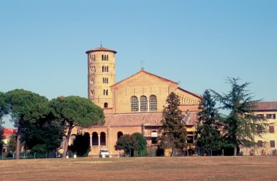 Slow Tourism and Nature in Italy