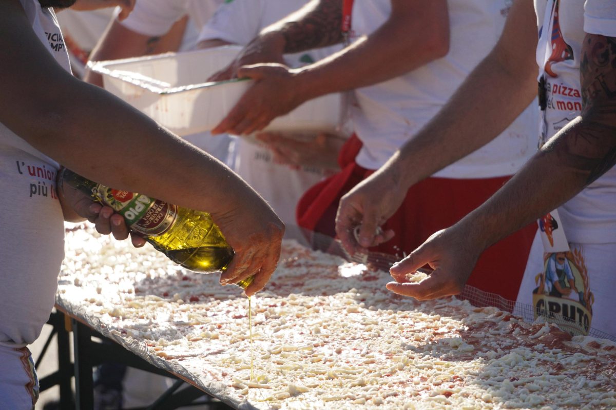 Galleria foto 'La pizza Margherita compie 128 anni, Napoli la festeggia' - foto 6