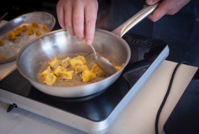 Tortelli di coda alla vaccinara dello chef Palmisano: la videoricetta