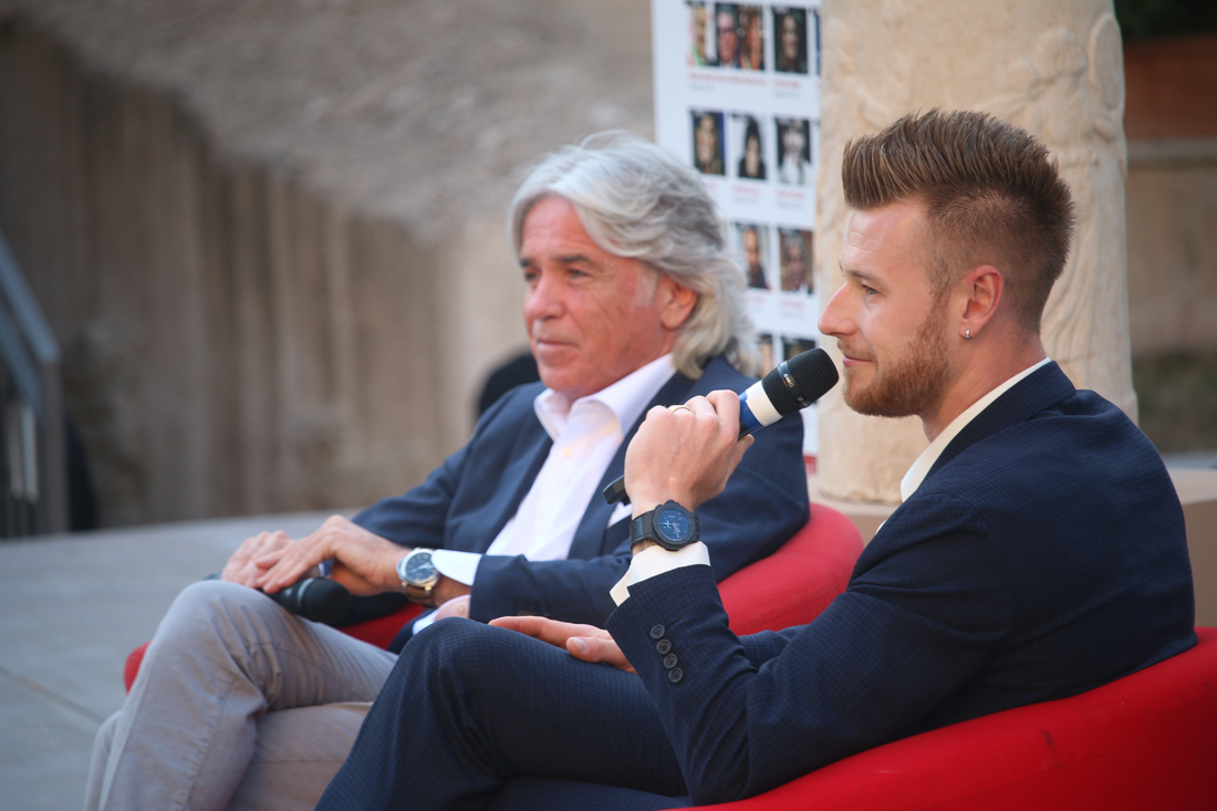 Ivan Zaytsev presenta “Mia”, il libro che parla di sport e amore – FOTO e VIDEO