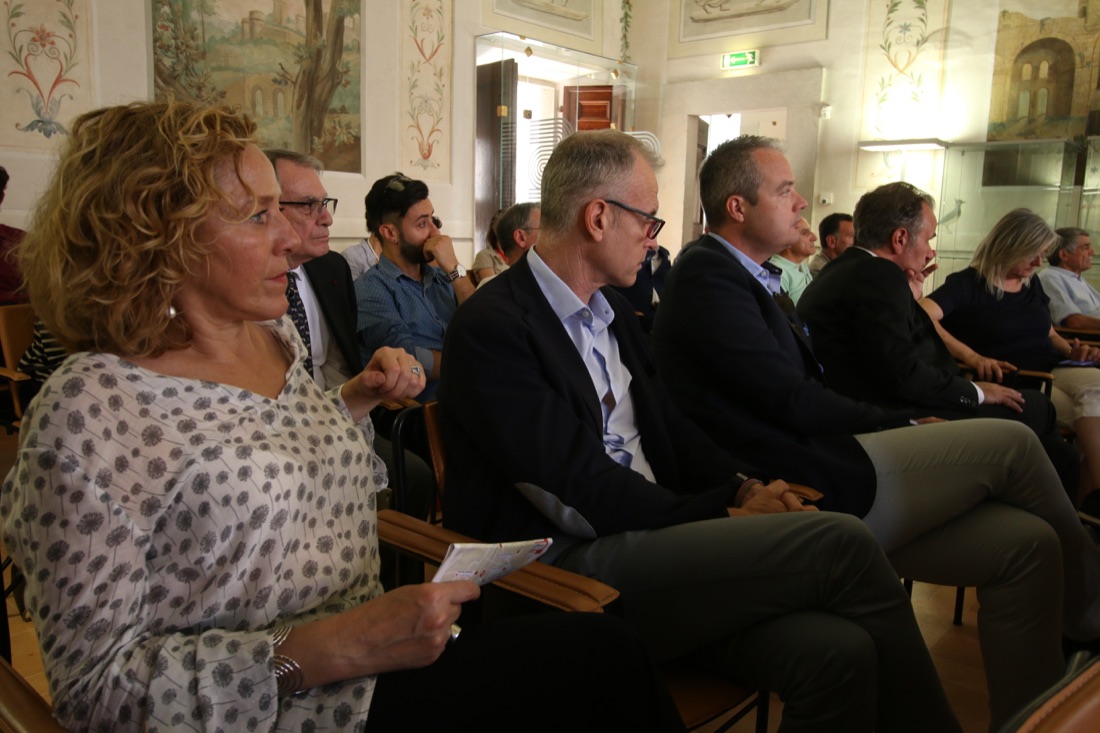 Farmaci equivalenti: ottimizzare la spesa sanitaria si può