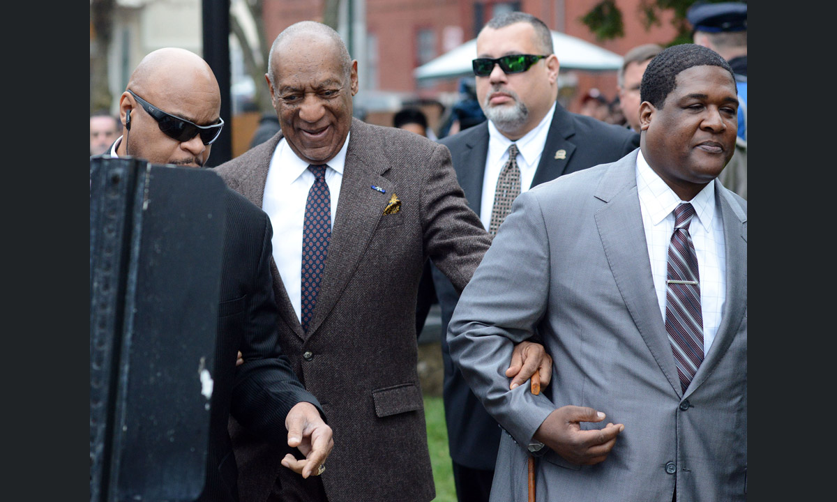 Bill Cosby, al via il processo: in tribunale con lui c’è Rudy dei “Robinson” Bill Cosby, al via il processo: in tribunale con lui c’è Rudy dei “Robinson”