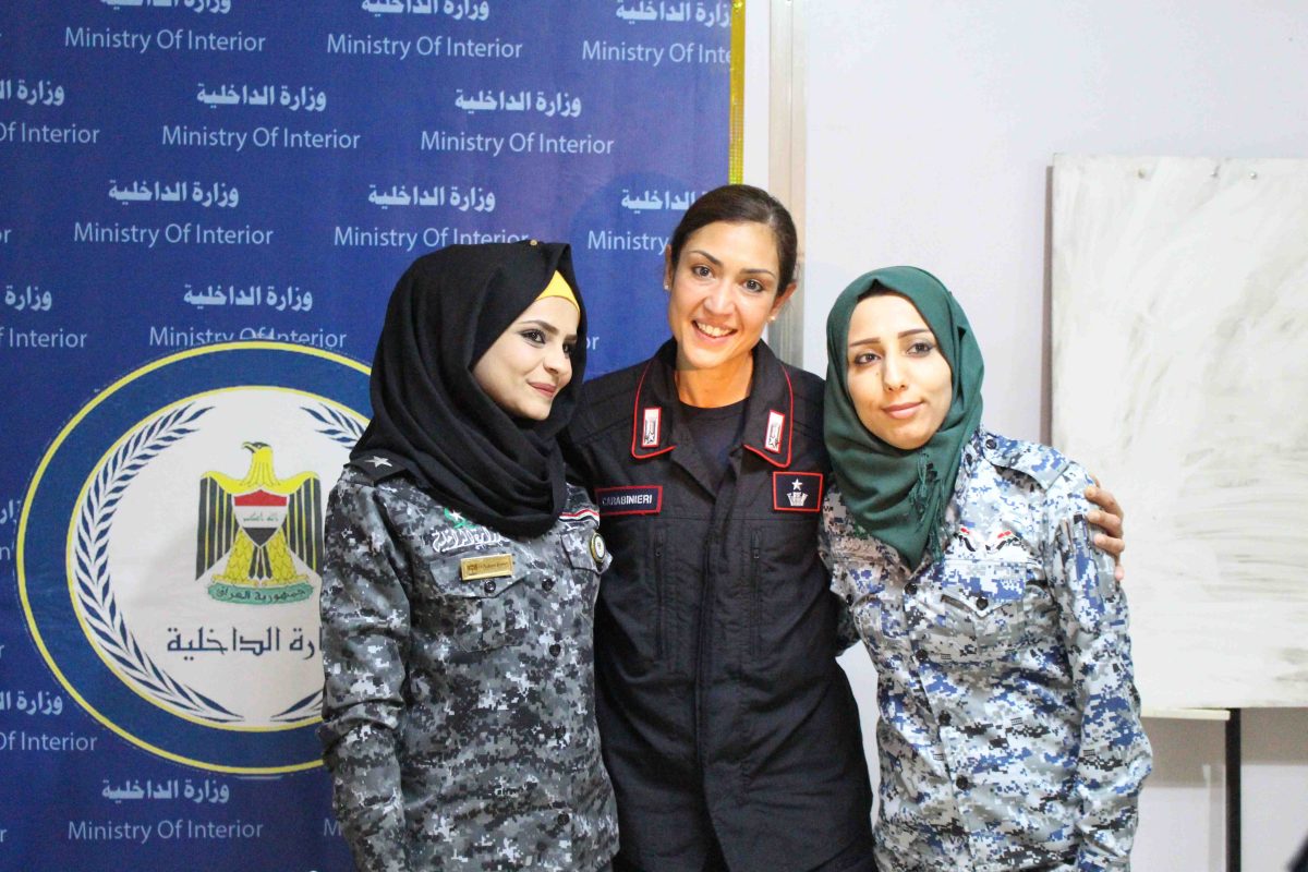 Galleria foto 'Gerardina Corona: “La mia missione speciale in Iraq”' - foto 7