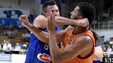 Follia Gallinari, il pugno che gli costa l’Europeo