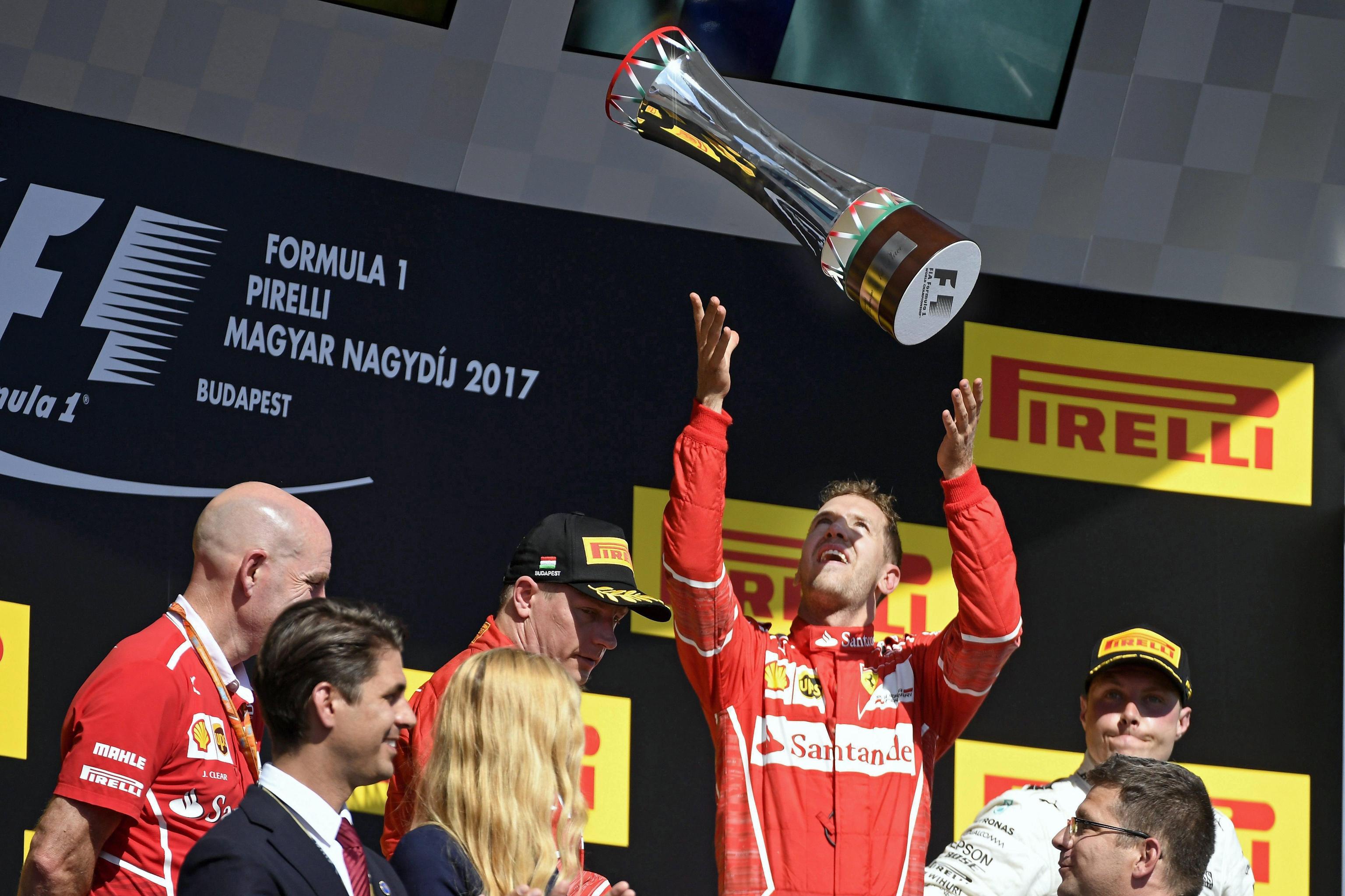 Formula 1: Ferrari, storica doppieta al GP di Ungheria – FOTO