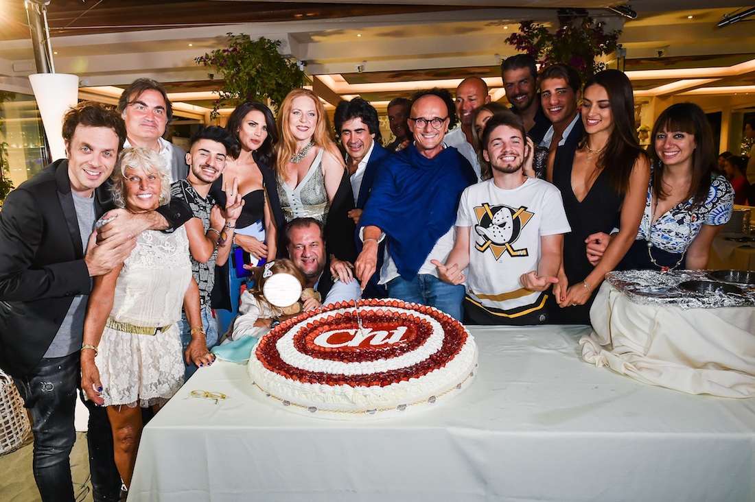 #Estate: Bettarini, Pardo e la Casalegno ospiti di Signorini #Estate: Bettarini, Pardo e la Casalegno ospiti di Signorini