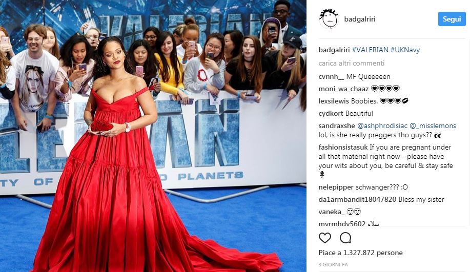 Cosa non funzionava nel look di Rihanna all’Eliseo Cosa non funzionava nel look di Rihanna all’Eliseo