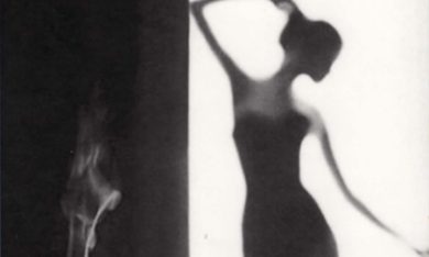 Milano by night. Quando lo spogliarello era un’arte – La recensione