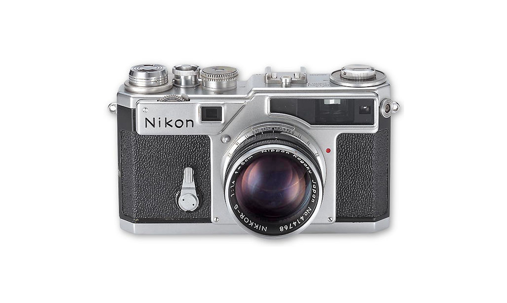 Galleria foto 'Nikon compie cento anni: ecco i 15 modelli che hanno fatto la storia' - foto 1