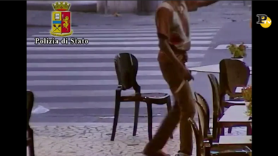 Pisa, minaccia i passanti con un coltello da macellaio | Video