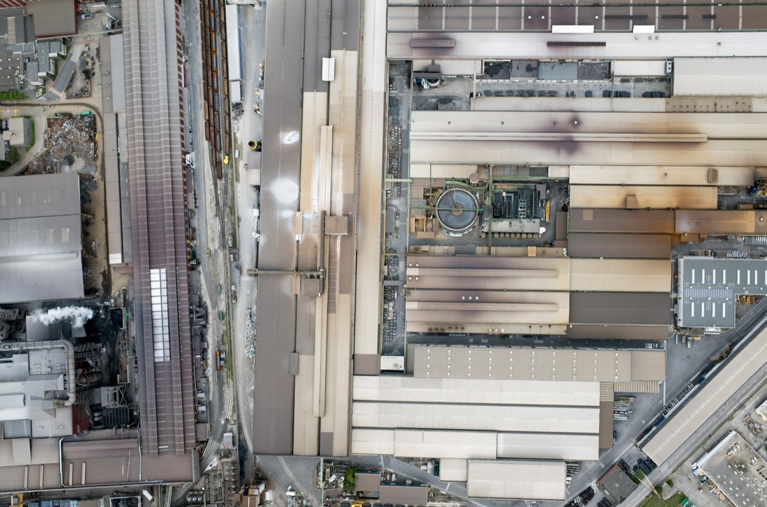 Fuoricentro: fotografia d’autore e spazi urbani Fuoricentro: fotografia d’autore e spazi urbani