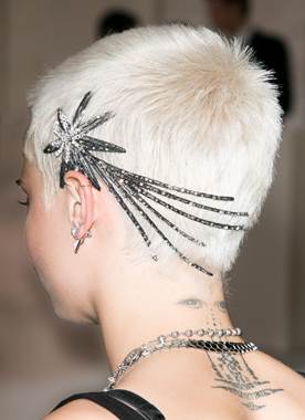 Le feste vip della settimana: Milano s’illumina dei colori di Tiffany