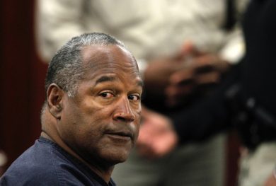 O.J. Simpson: dalla gloria alla prigione, alla libertà condizionale