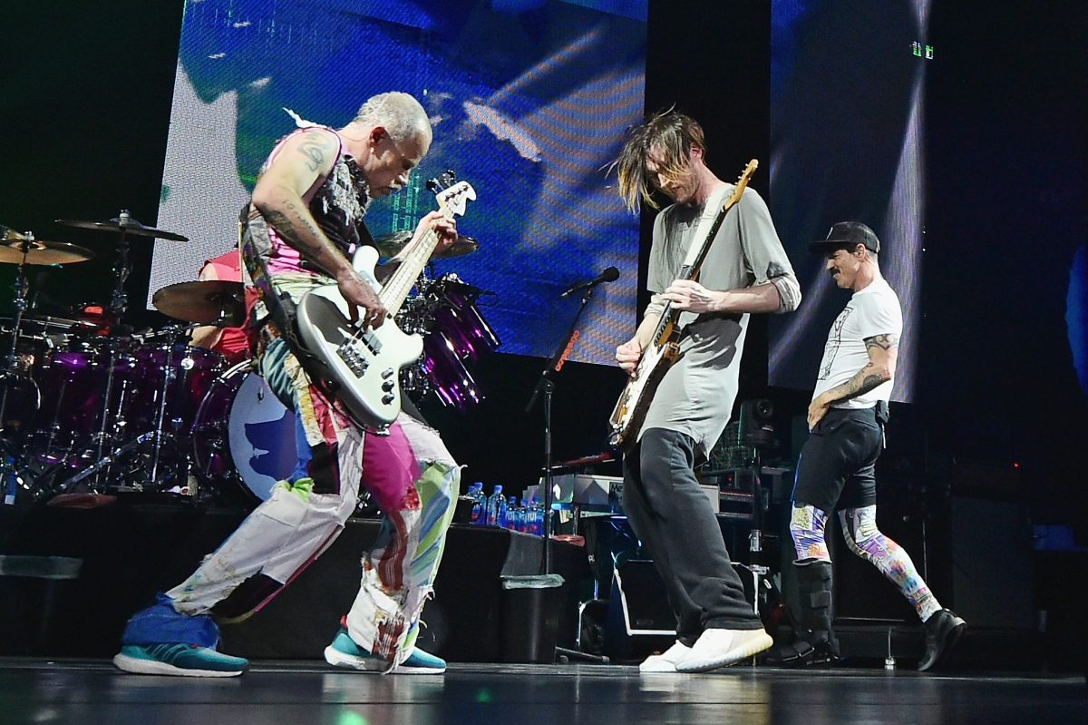 Galleria foto 'Red Hot Chili Peppers: il loro solido funk-rock conquista Roma – Recensione' - foto 2