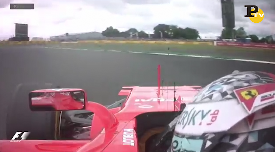 Formula 1: Vettel fora la gomma al penultimo giro