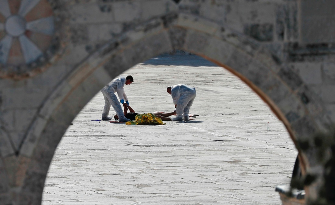Gerusalemme, due poliziotti israeliani uccisi dai terroristi: cosa sappiamo finora