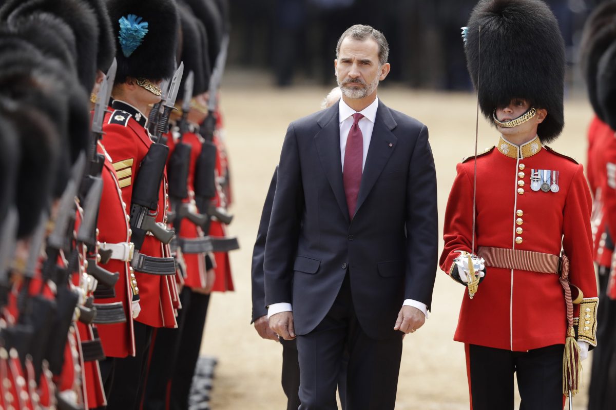 Galleria foto 'Letizia di Spagna regina di stile a Buckingham Palace' - foto 6