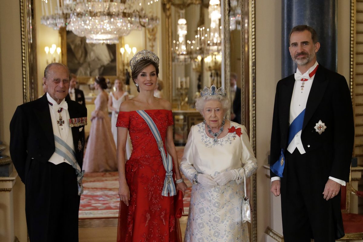 Galleria foto 'Letizia di Spagna regina di stile a Buckingham Palace' - foto 5