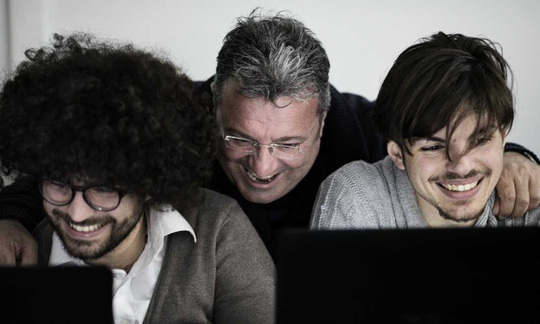 Padre Joystick, il prete che insegna a lavorare con i videogiochi