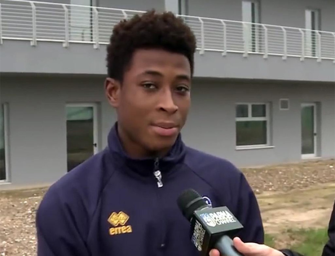 La storia di Solomon, il giovane calciatore che ha ucciso madre e sorella