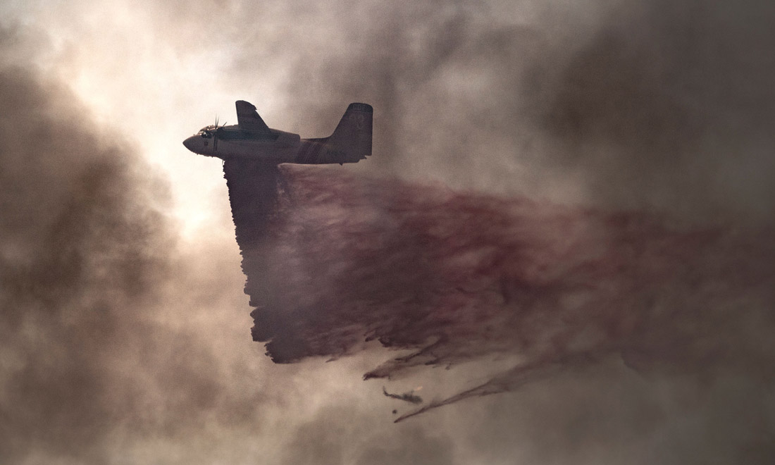 California in fiamme, dai boschi della Sierra Nevada a Santa Barbara – Foto e video