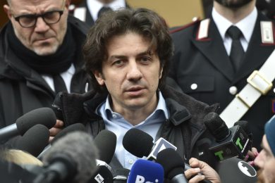 Perché Cappato sarà processato per il caso Dj Fabo