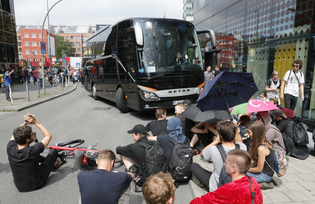 G20 di Amburgo: proteste e scontri – Foto