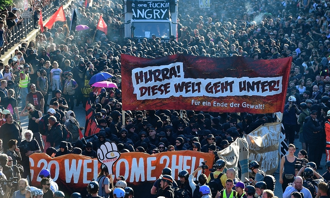 G20 di Amburgo: proteste e scontri – Foto