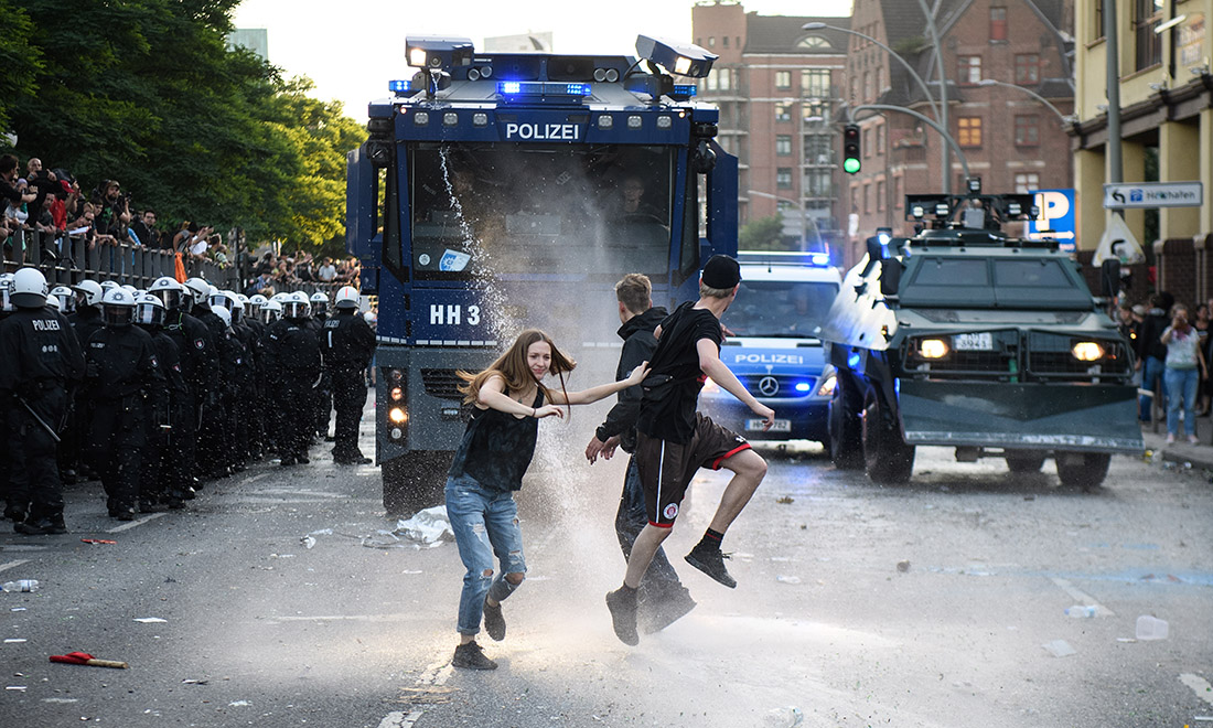 G20 di Amburgo: proteste e scontri – Foto