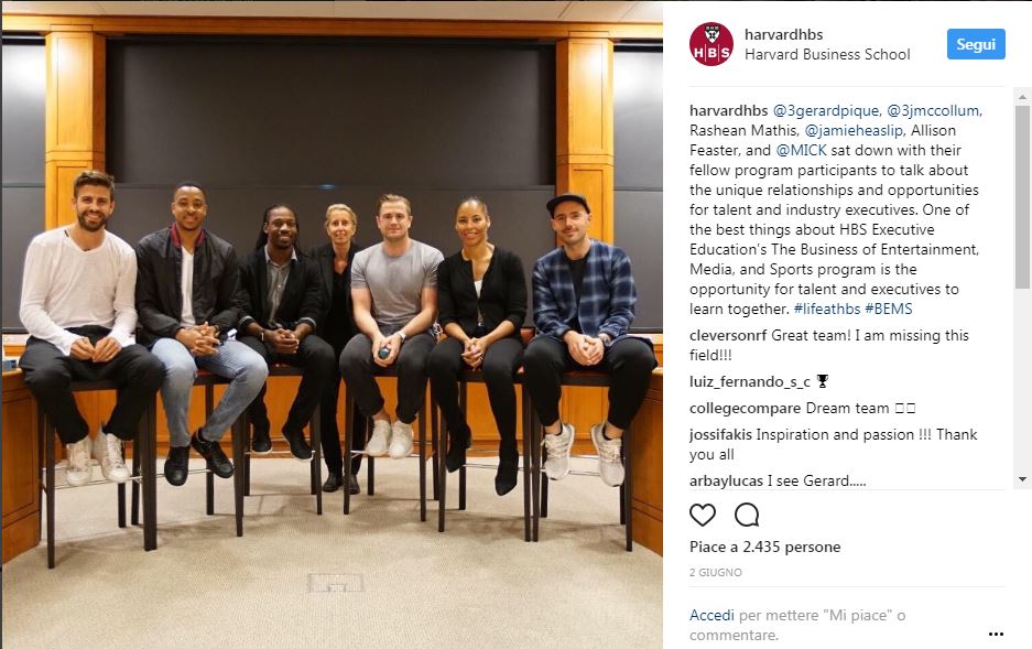 Katie Holmes ad Harvard: lezione di “brand” Katie Holmes ad Harvard: lezione di “brand”