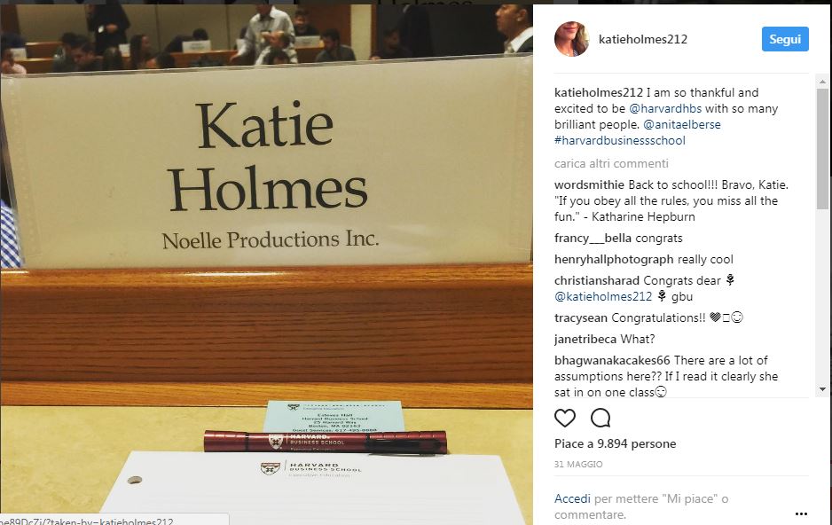 Katie Holmes ad Harvard: lezione di “brand” Katie Holmes ad Harvard: lezione di “brand”