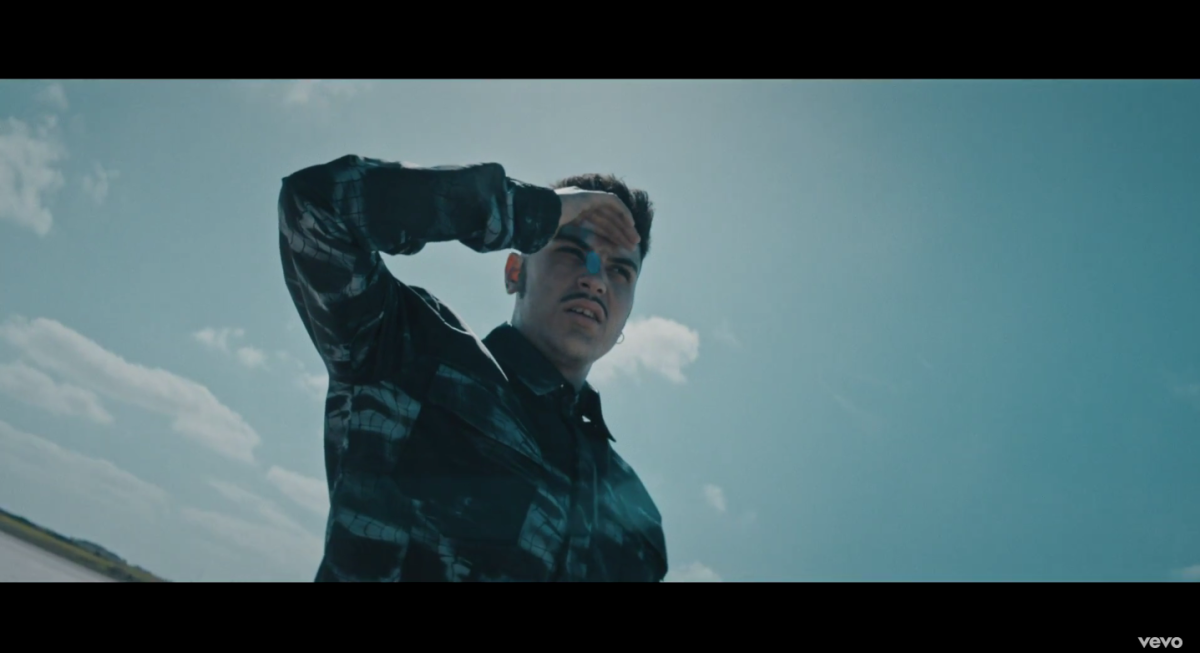 Galleria foto 'Il nuovo album di IZI: «Superficialità e apparenza mi hanno pizzicato»' - foto 10