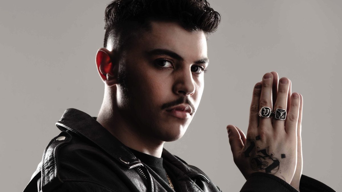 Galleria foto 'Il nuovo album di IZI: «Superficialità e apparenza mi hanno pizzicato»' - foto 8