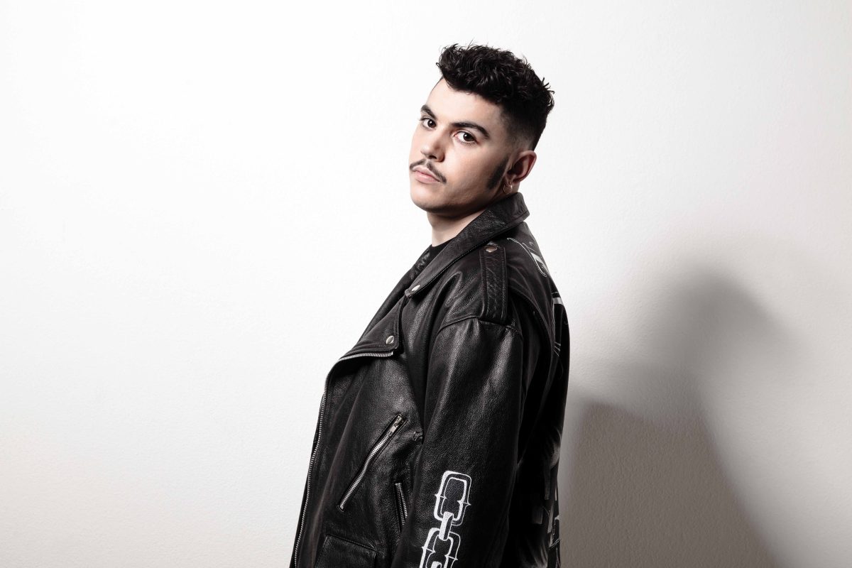 Galleria foto 'Il nuovo album di IZI: «Superficialità e apparenza mi hanno pizzicato»' - foto 7