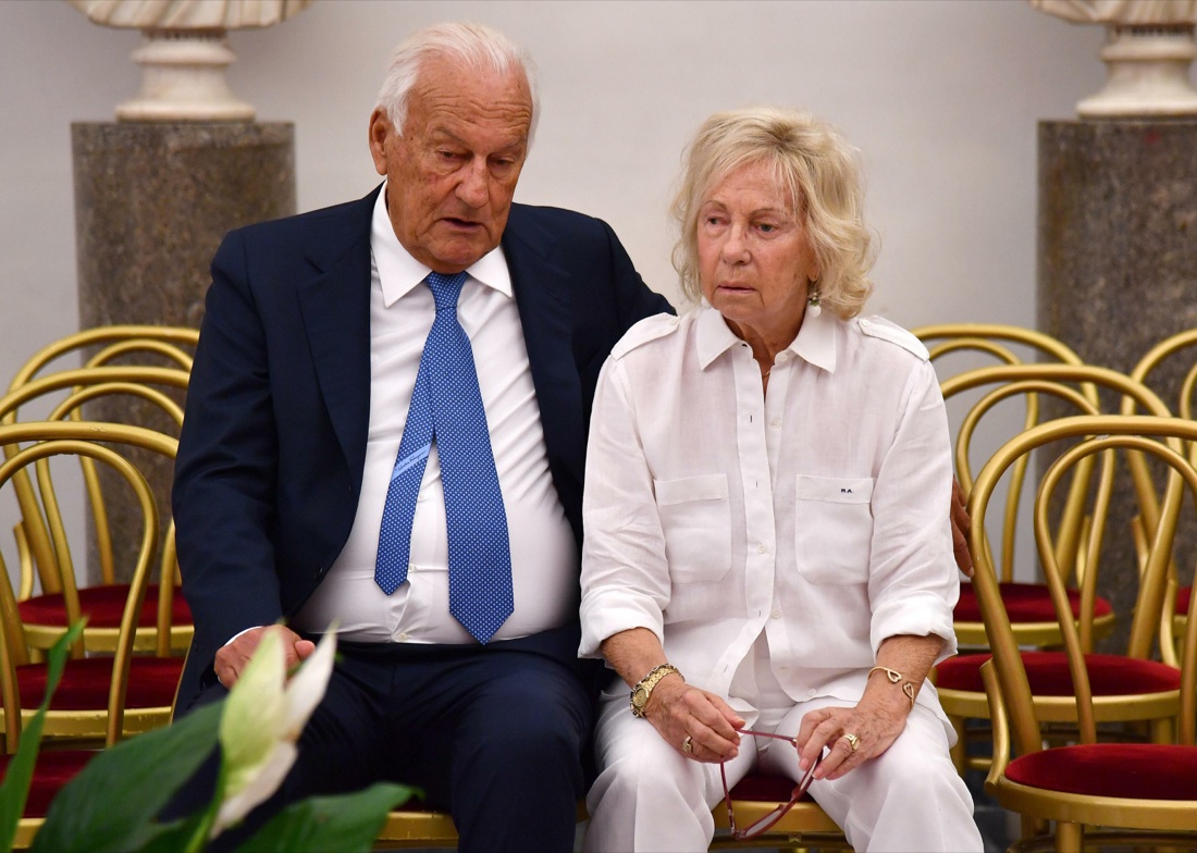 Paolo Villaggio: camera ardente e funerali – FOTO