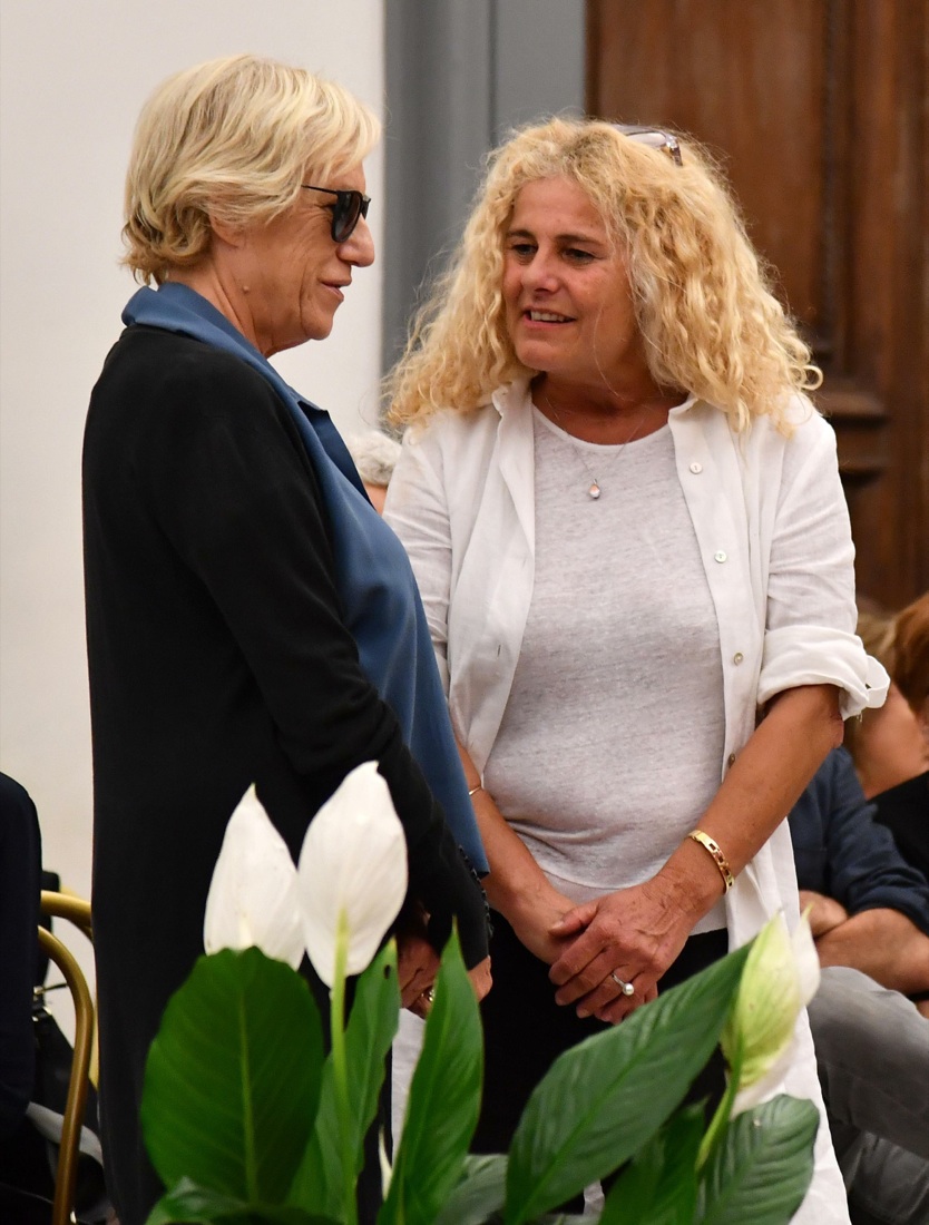 Paolo Villaggio: camera ardente e funerali – FOTO