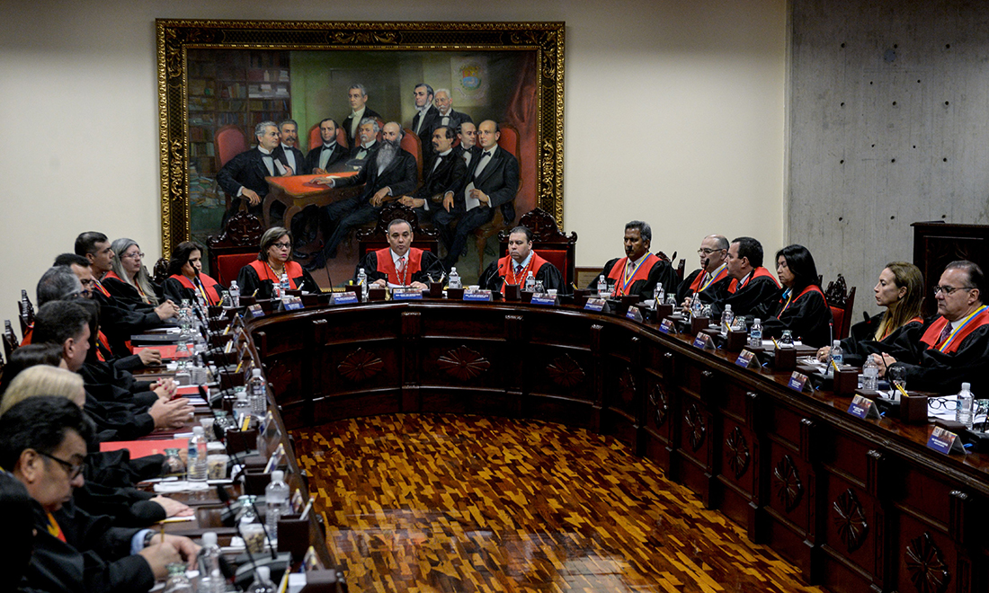 Venezuela: nuovo video di Perez, il poliziotto dell’attacco alla Corte Suprema Venezuela: nuovo video di Perez, il poliziotto dell’attacco alla Corte Suprema