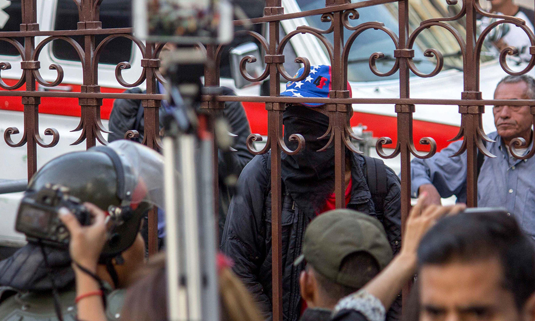 Venezuela: nuovo video di Perez, il poliziotto dell’attacco alla Corte Suprema Venezuela: nuovo video di Perez, il poliziotto dell’attacco alla Corte Suprema