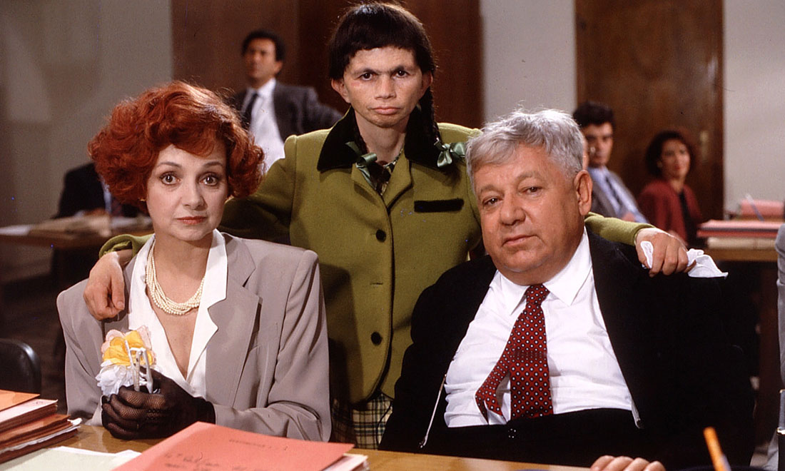 Addio a Paolo Villaggio, al ragionier Fantozzi e all’Italia del posto fisso