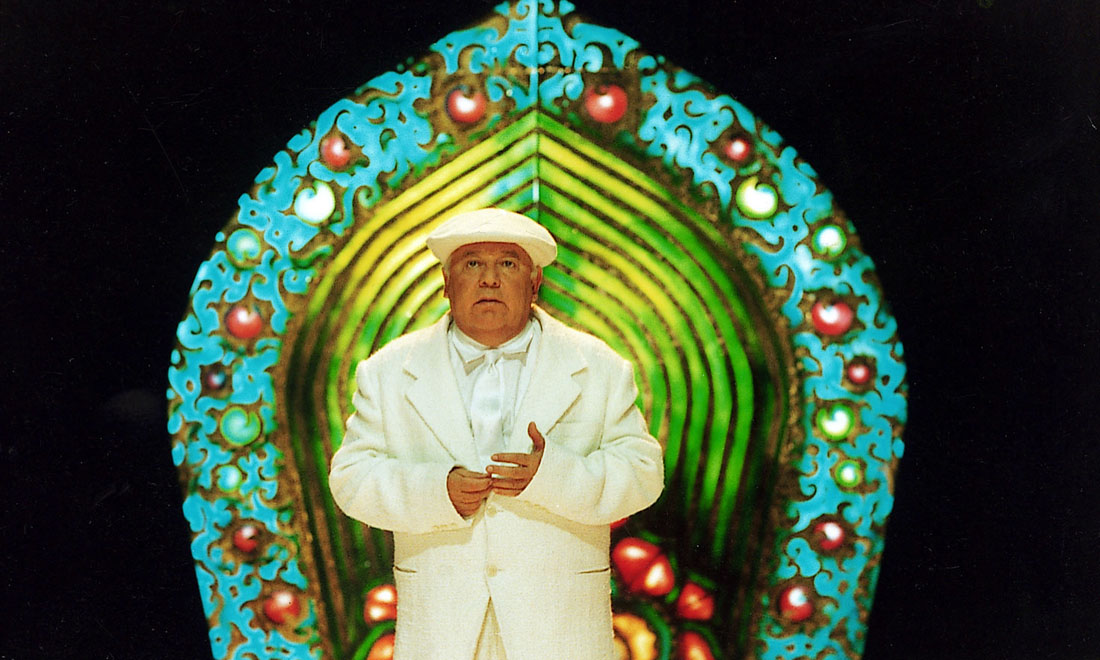 Addio a Paolo Villaggio, al ragionier Fantozzi e all’Italia del posto fisso