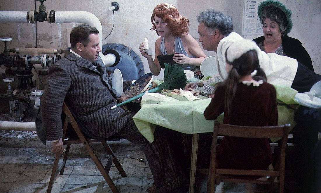 Addio a Paolo Villaggio, al ragionier Fantozzi e all’Italia del posto fisso