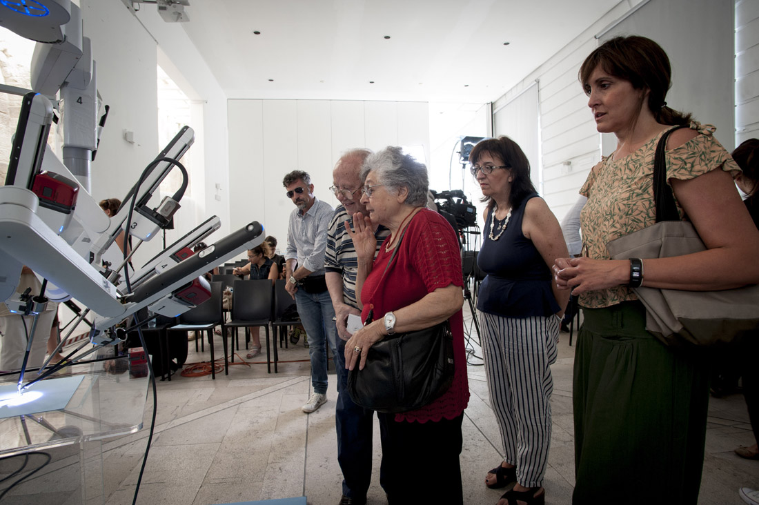 da Vinci, il robot che aiuta a diventare super-chirurghi – FOTO e VIDEO da Vinci, il robot che aiuta a diventare super-chirurghi – FOTO e VIDEO