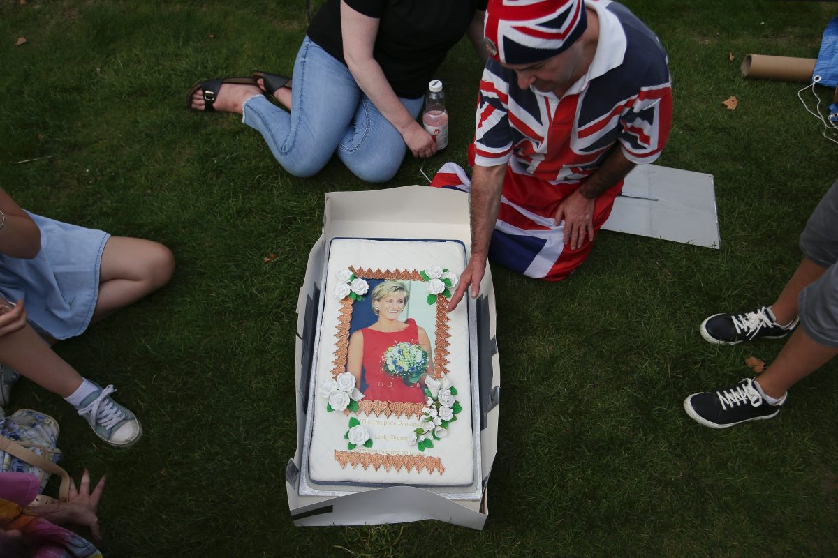 Galleria foto 'Lady Diana, l’omaggio del mondo a 20 anni dalla morte' - foto 25