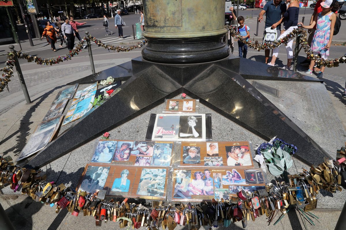 Galleria foto 'Lady Diana, l’omaggio del mondo a 20 anni dalla morte' - foto 7