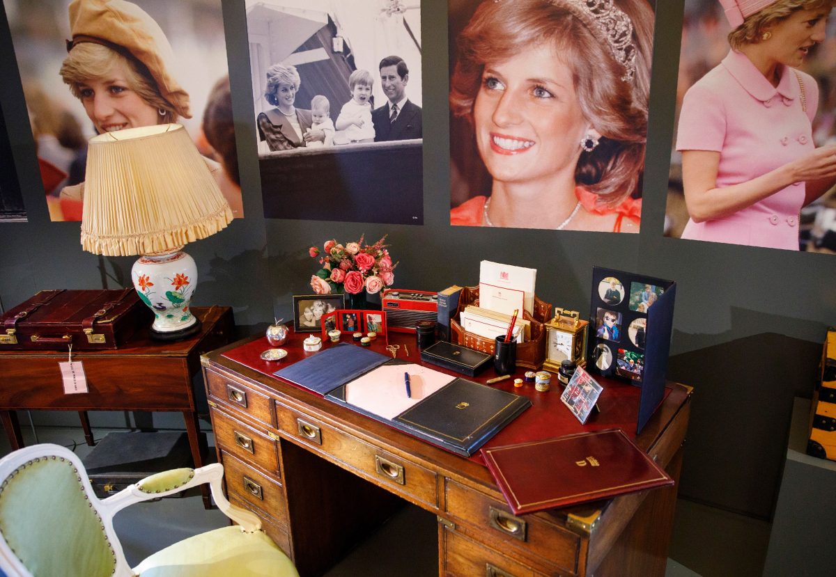 Galleria foto 'Lady Diana, l’omaggio del mondo a 20 anni dalla morte' - foto 10