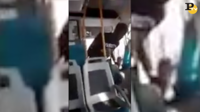 Parma: immigrati aggrediscono autista di autobus
