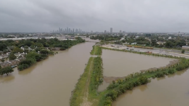 Uragano Harvey: inondazioni a Houston viste dal drone